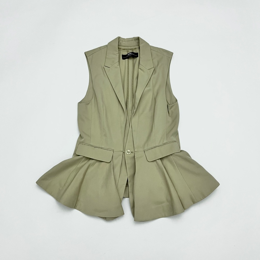 Peplum vest